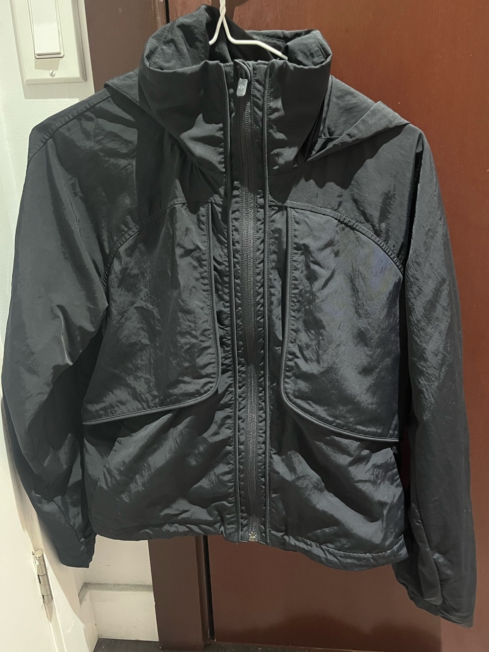 Women’s lululemon Black Hooded Lightweight Jacket- size 2